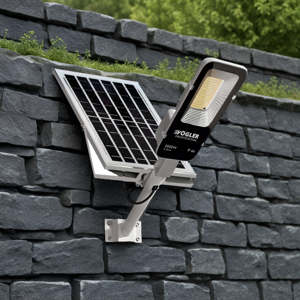 Lampă solară puternică, senzor crepuscular, telecomandă, Vögler Professional 2000W